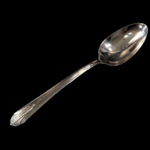WM Rogers IS Allure 1939 Pattern Silverplate Serving Spoon 8.25 inch Art Deco